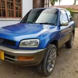 A picture of Rav4 kipisi