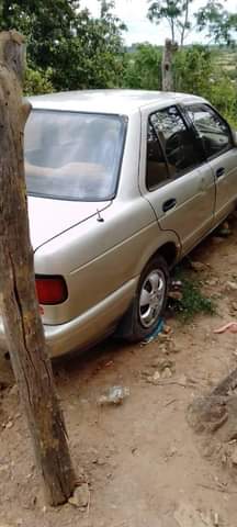 used nissan sunny