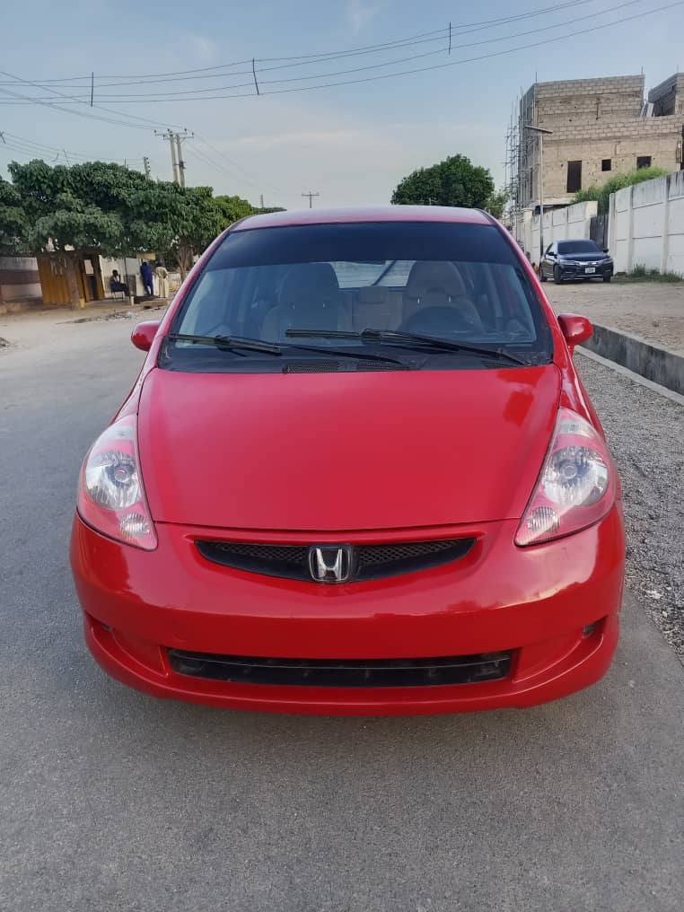 A picture of Honda fit