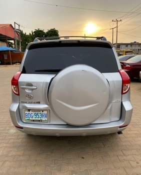 A picture of Toks standard Extraordinary clean Registered Toyota RAV4 2008 model up