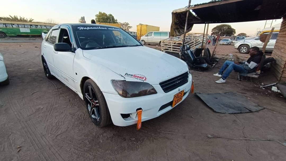 used toyota altezza