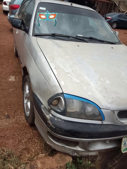 A picture of Toyota Avensis Auto pure first body pan 07036384977