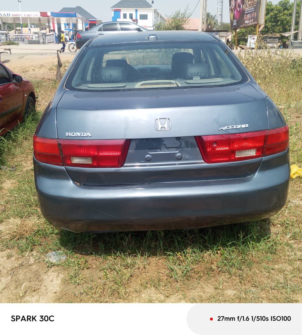 A picture of Super Distress D owner need money Ac need attention 100
