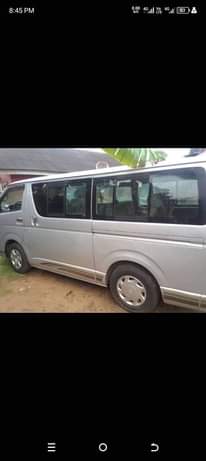 A picture of 2008 Toyota Hiace