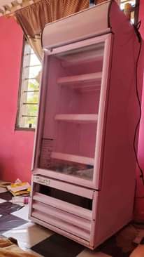 A picture of Fridge za kioo