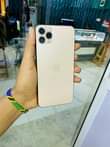 A picture of Iphone 11 pro max