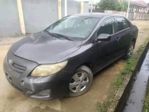 A picture of MANUAL GEAR Dealer market 2009 model Toyota Corolla Bought brand