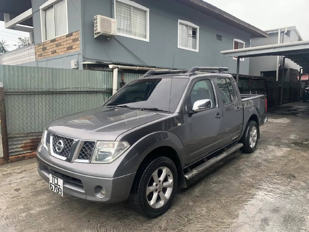 nissan