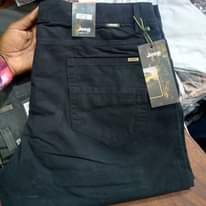 A picture of Kaki trousers
