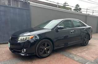 A picture of Toyota Camry 2013 model