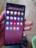 A picture of Samsung note 8 dual sim cracked but functional