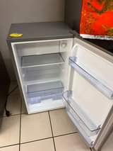 classifieds/fridges