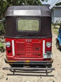 A picture of BAJAJ TVS KING