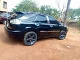 A picture of This 2006 Rx330 is in a perfect condition nothing to