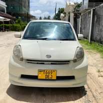 A picture of Toyota passo