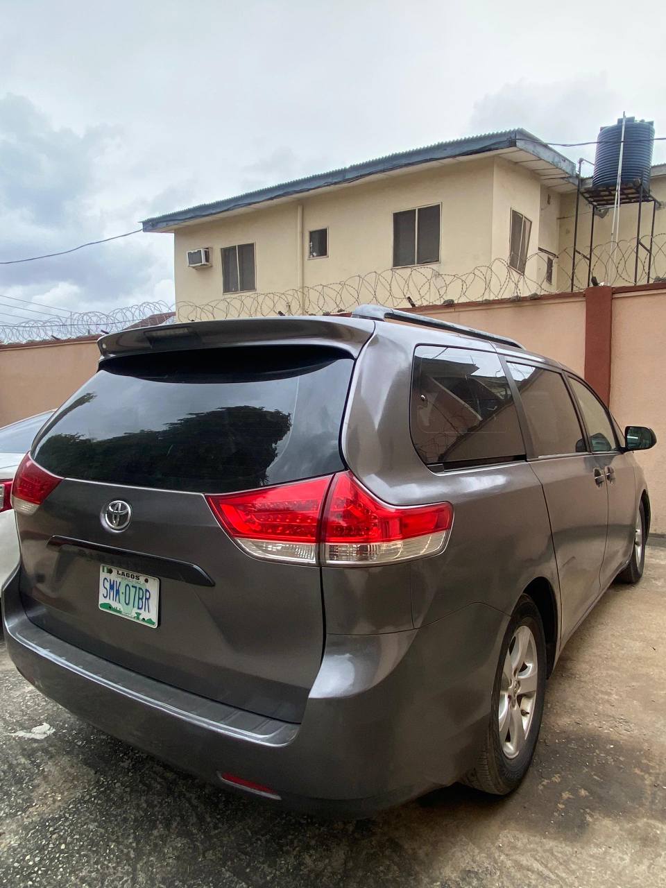 A picture of 2015 Toyota Sianna