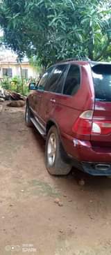 A picture of BMW X5 series