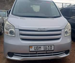 A picture of TOYOTA NOAH UBM IN PERFECT CONDITION PRICE 31.5M OR WTSUP