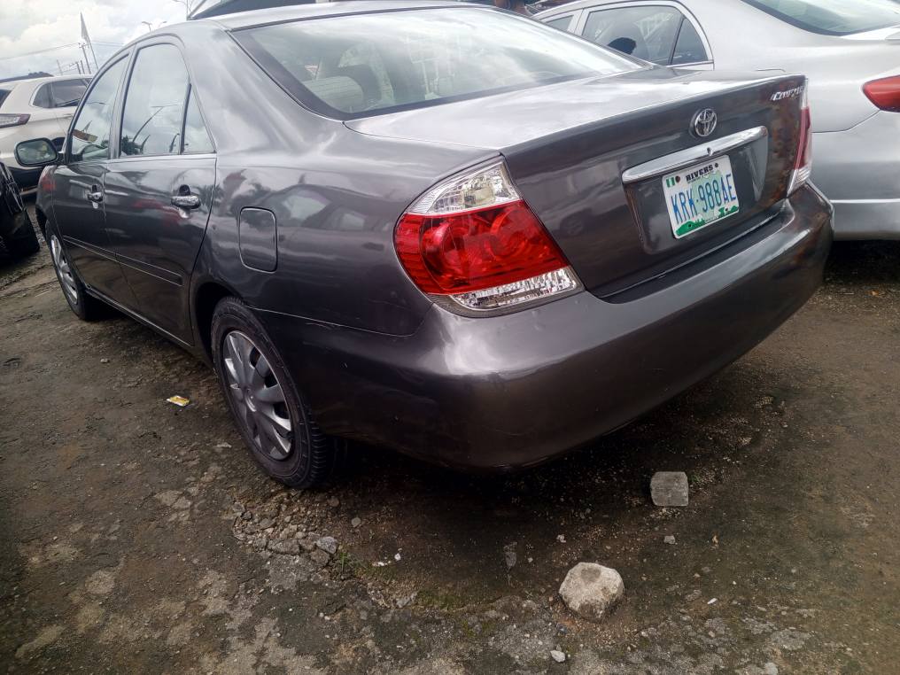 A picture of Toyota Camry 2004 model Price 4 650 000