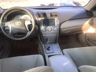 A picture of Toyota Camry 2008 very sound