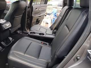 A picture of Foreign used Toyota Highlander 2014 Platinum