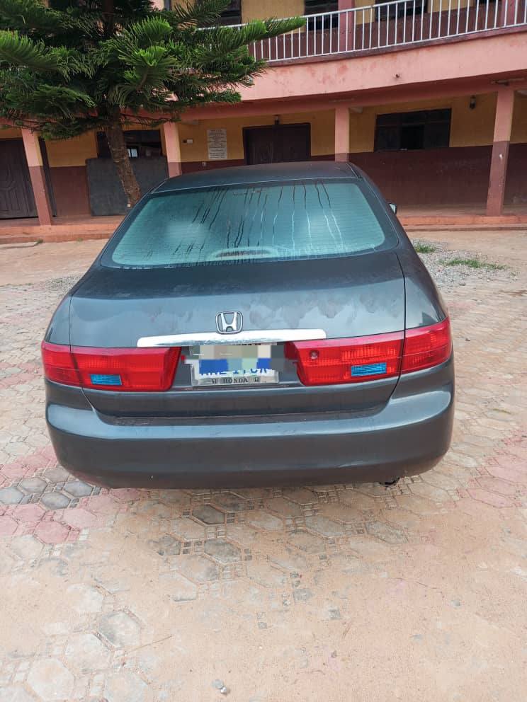 A picture of Honda Accord 2005 model 2.6m. Agulu Anambra State. Engine and