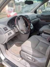 A picture of Clean 2007 Sienna
