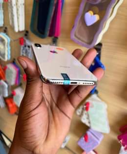 A picture of Iphone X New