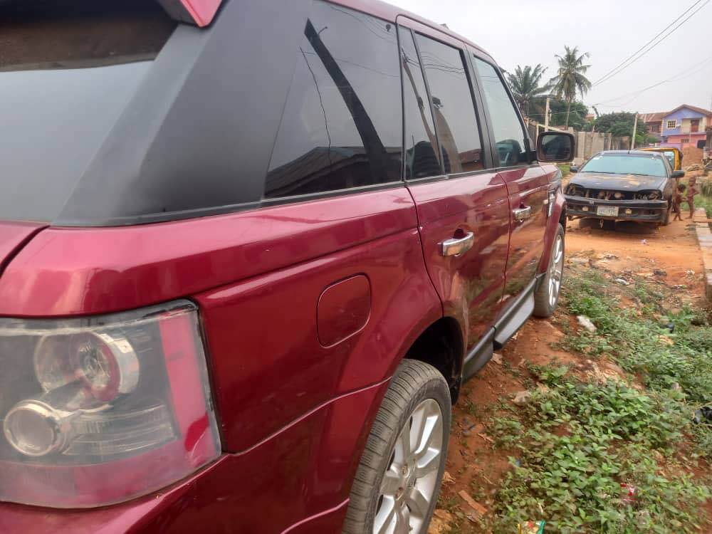 A picture of Registered Range Rover 2008 first body painted neat interior alloy