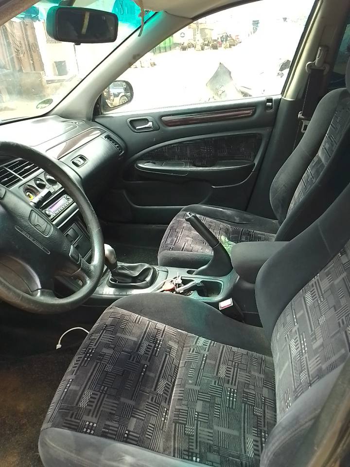 A picture of HONDA ACCORD ENGINE AND GEAR OK AC CHILLING BUY AND