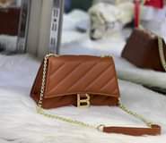 A picture of Ladies bags