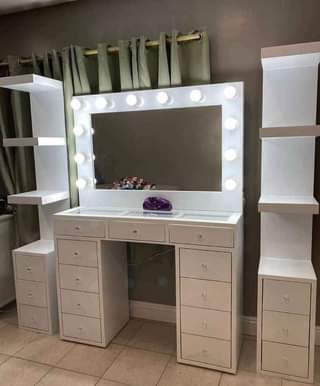 dressing table