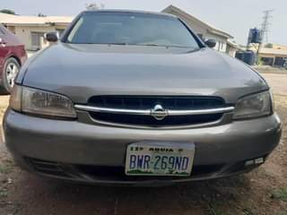 A picture of 2002 Nissan Altima