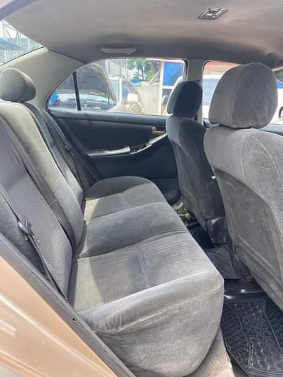 A picture of Toyota Corolla 2003