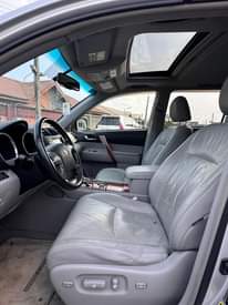 A picture of Nigeria used 2010 Toyota Highlander