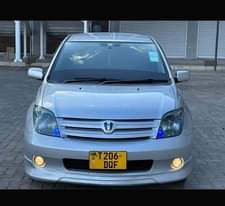 A picture of Toyota ist