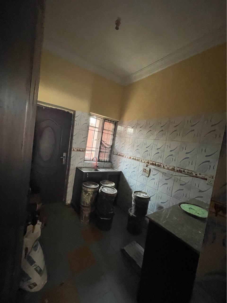 A picture of Sharp 1bedroom flat Ada George new road Extension Rent 1m