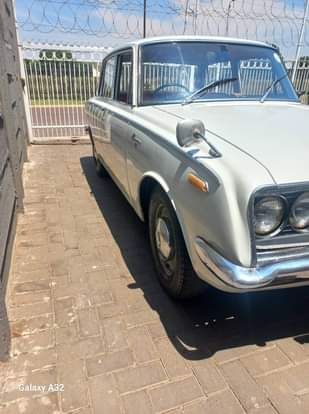 toyota corona