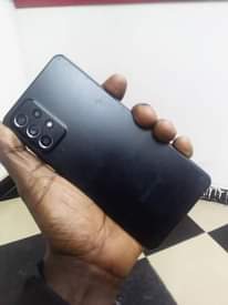A picture of samsung a52