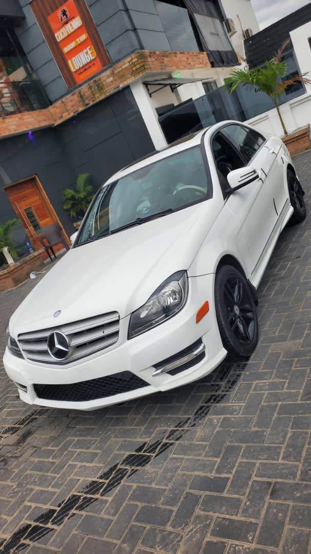A picture of Beautiful Mercedes Benz C300