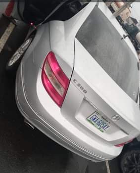 A picture of Benz C300 2008 model 100 first body Car is a