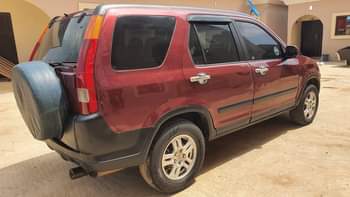 A picture of Honda Crv 2004 model 4 sale Clean body and interior