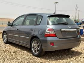 A picture of Few months used Honda civic 2005 model with duty Location