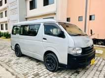 A picture of TOYOTA HIACE