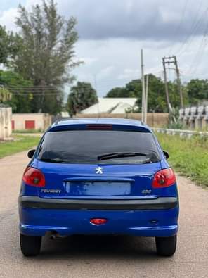 A picture of FOR SALE FOREIGN USED 206 MANUAL TRANSMISSION 2006 MODEL DUTY