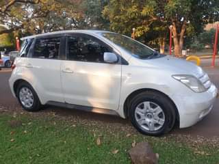 used toyota ist