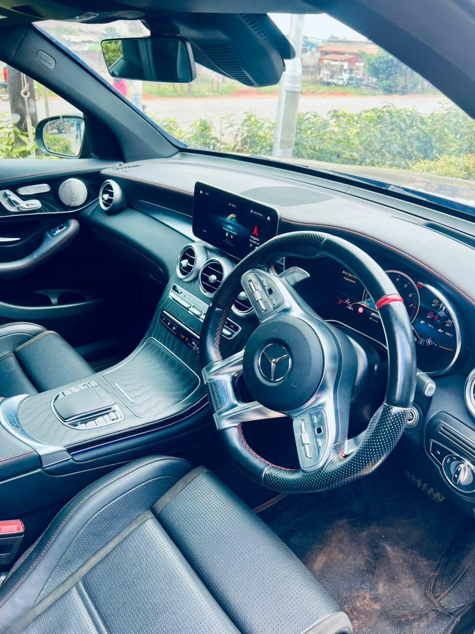 A picture of Mercedes GLC 43