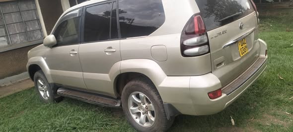A picture of Toyota Prado
