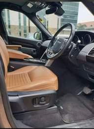 A picture of LANDROVER DISCOVER YEAR OF MAKE 2018 2 700cc DIESEL Contact