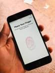 A picture of URGENT SELL iPhone 6 64Gb at 230k
